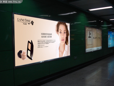 蘭蔻戶外廣告 城市風景線上的法式優雅